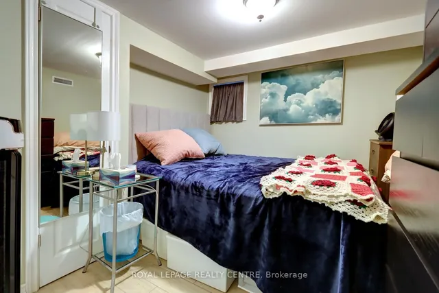 Additional image 34 of 23 Wyndham St