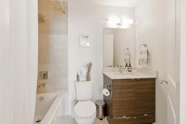 Additional image 18 of 59 Annie Craig Dr Unit 3005