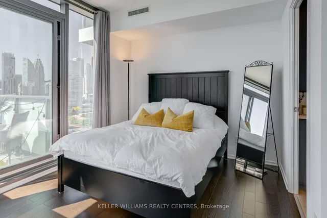 Additional image 26 of 16 Bonnycastle St Unit 2009