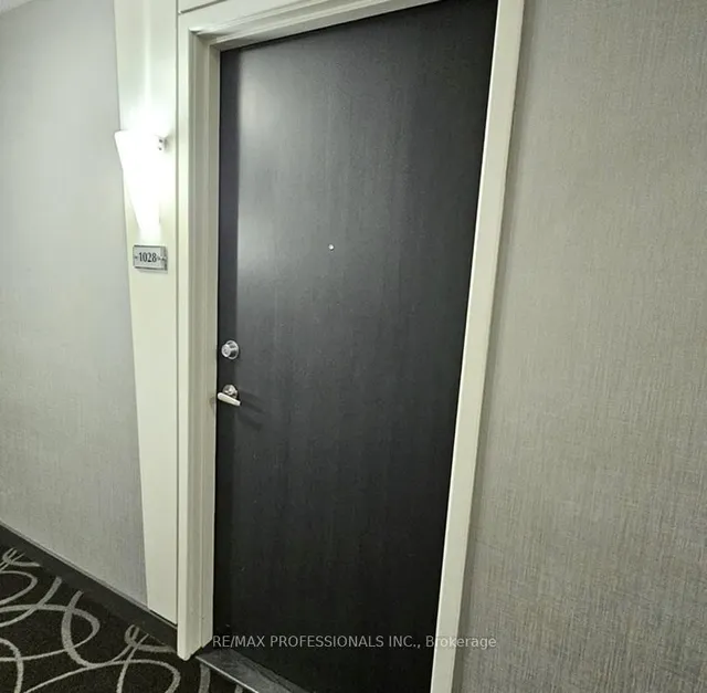 Additional image 15 of 600 Queens Quay Unit 1028