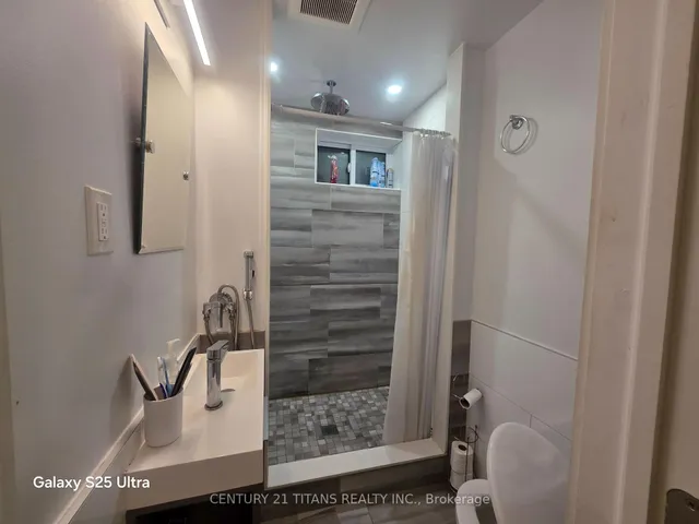 Additional image 36 of 72 Felicity Dr