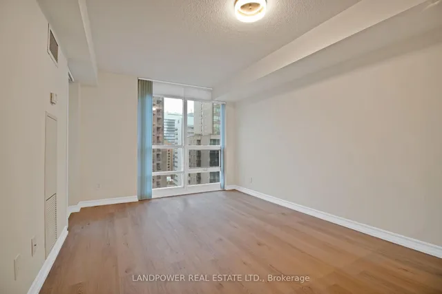 Additional image 20 of 761 Bay St Unit 1810
