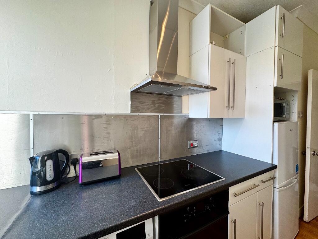 Additional image 8 of Rosemount Viaduct, Aberdeen, Aberdeenshire, AB25