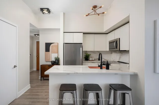 Additional image 2 of 30 Shore Breeze Dr Unit 916