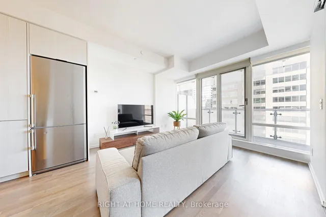 Additional image 11 of 1 Bloor St Unit 3312