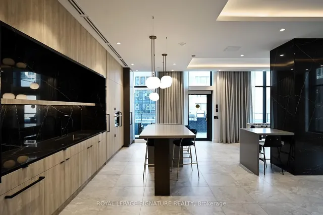 Additional image 23 of 252 Church St Unit 1905