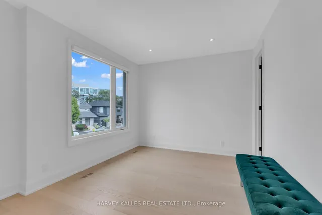 Additional image 25 of 32 Almont Rd