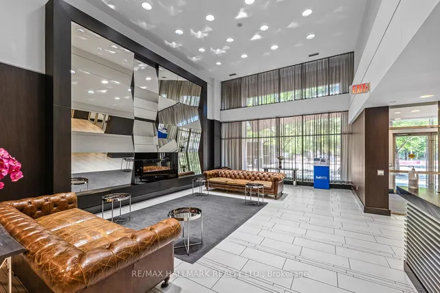 Additional image 24 of 35 Bastion St Unit 1910