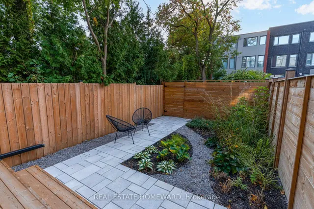 Additional image 37 of 46 Boulton Ave