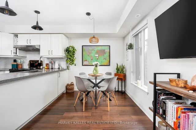 Additional image 13 of 34 Western Battery Rd Unit 413