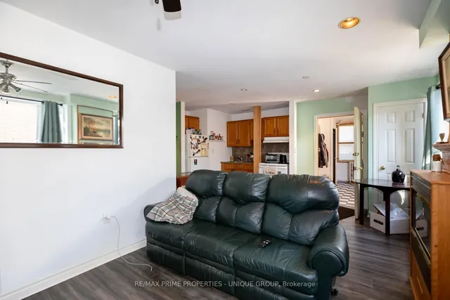 Additional image 27 of 40 Jeavons Ave