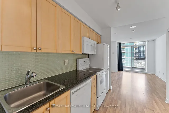 Additional image 7 of 50 Lynn Williams St Unit 902