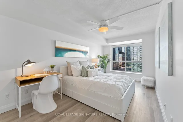 Additional image 5 of 410 Queens Quay Unit 1407