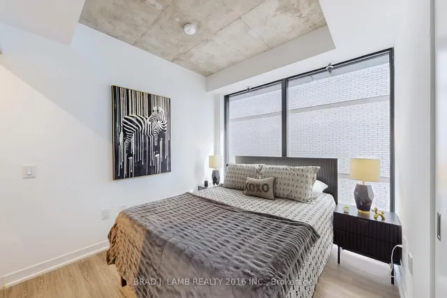 Additional image 12 of 195 McCaul St Unit 1011