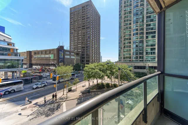 Additional image 15 of 16 Yonge St Unit 310