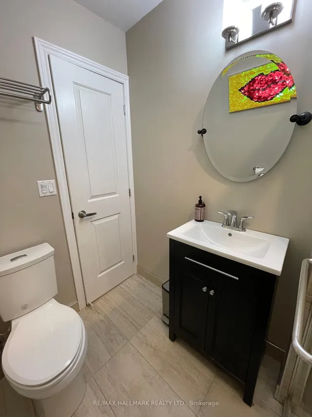 Additional image 18 of 11 Denton Ave