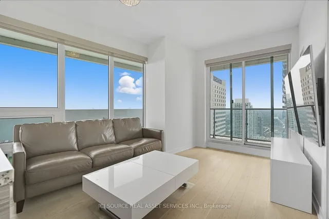 Additional image 3 of 2221 Yonge St Unit 3109