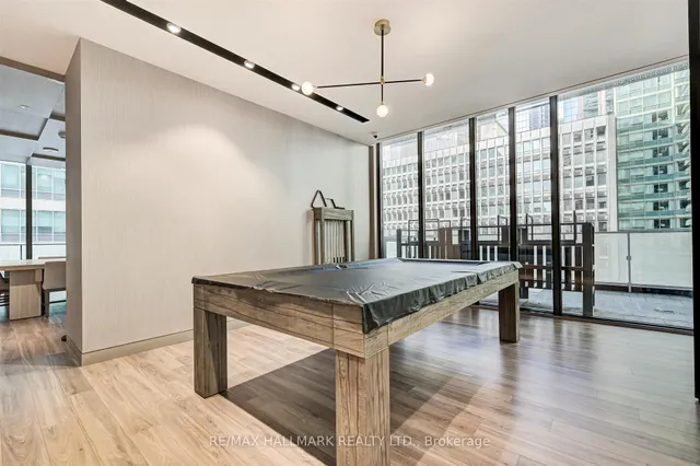 Additional image 20 of 25 Richmond St Unit 2406