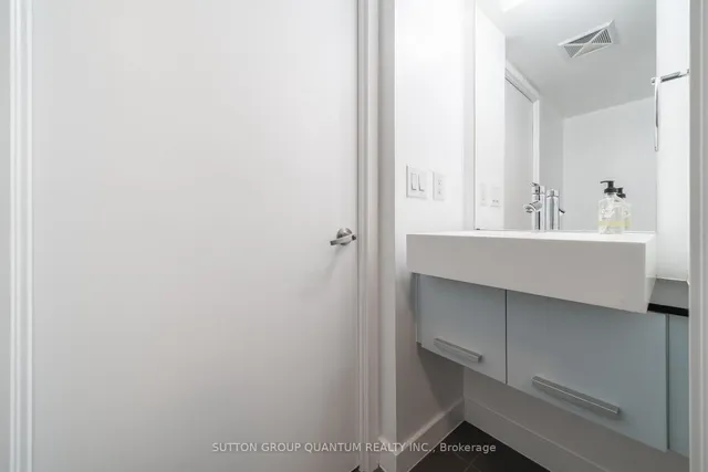Additional image 22 of 38 Dan Leckie Way Unit 1810
