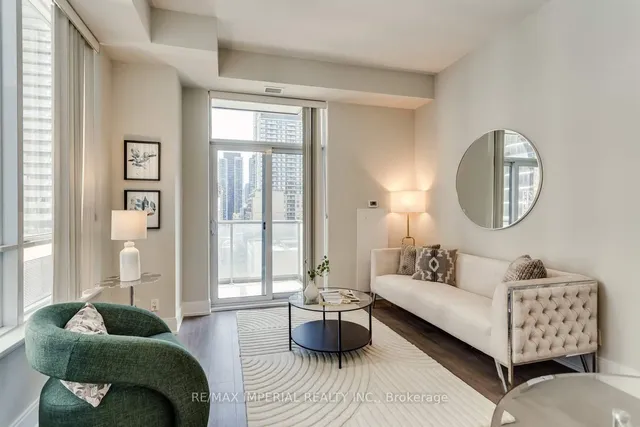 Additional image 18 of 21 Balmuto St Unit 1101