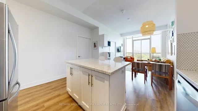 Additional image 19 of 1638 Bloor St Unit 1105