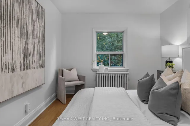 Additional image 21 of 215 Jane St