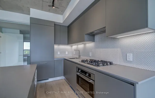 Additional image 8 of 2720 Dundas St Unit 613