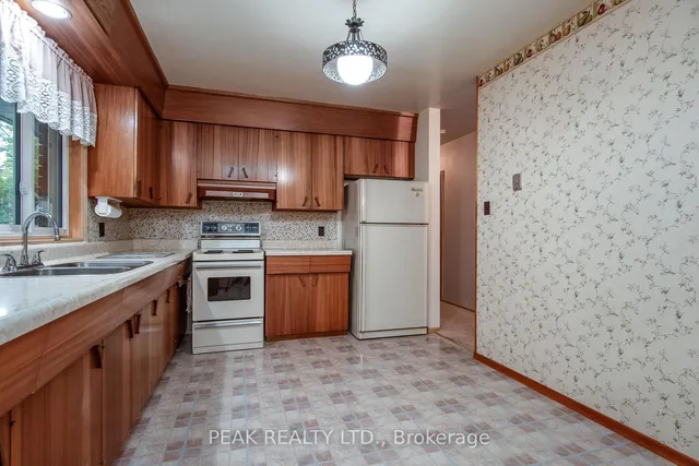 Additional image 18 of 444 Greenbrook Dr