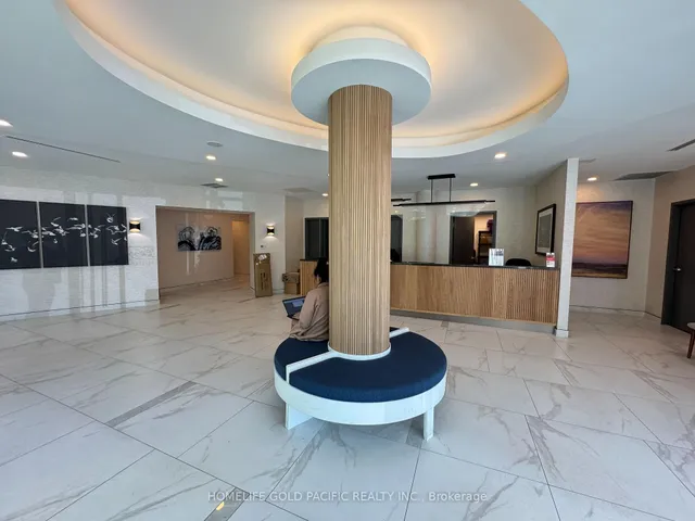 Additional image 5 of 600 Queens Quay Unit 611
