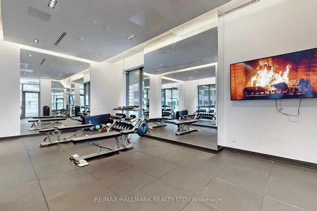 房产图片 18 - 多伦多杨格街2221号313单元