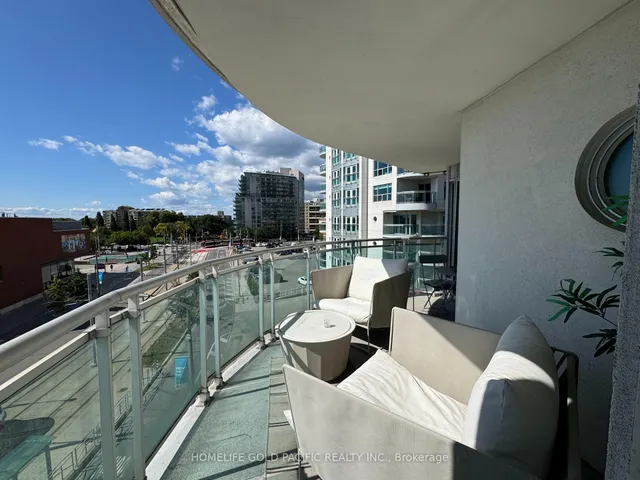 Additional image 10 of 600 Queens Quay Unit 611