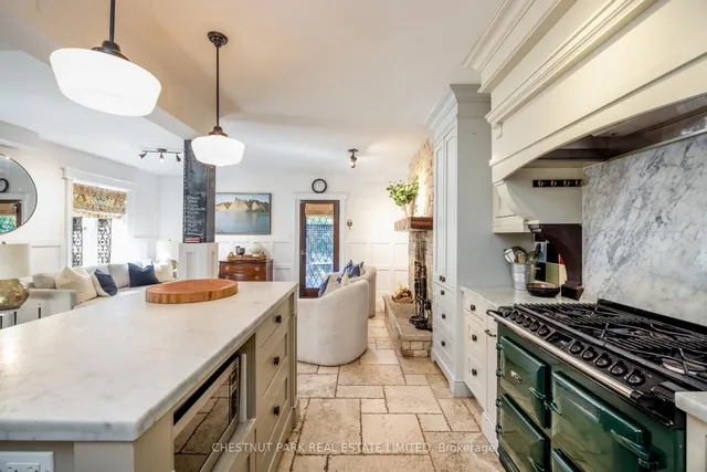 Additional image 10 of 30 Sunnylea Ave