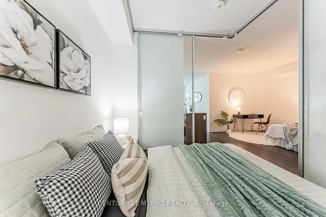 Additional image 16 of 31 Tippett Rd Unit 559