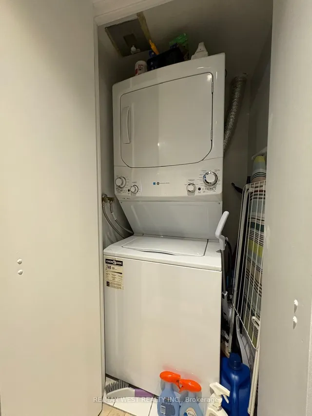 Additional image 18 of 218 Queens Quay Unit 2204