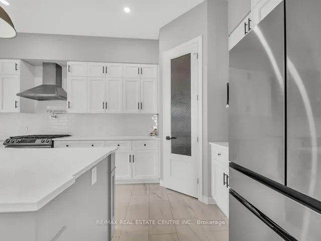 Additional image 11 of 640 Florencedale Cres