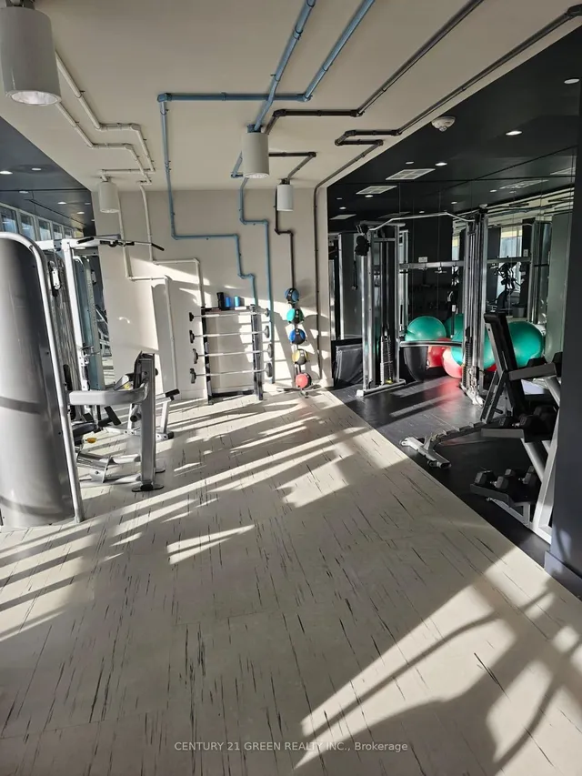 Additional image 31 of 68 Shuter St Unit 2310