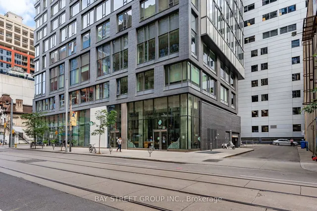 Additional image 8 of 101 Peter St Unit 601