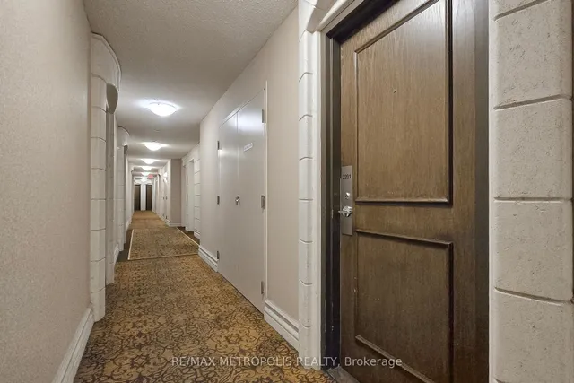 Additional image 35 of 7 Lorraine Dr Unit 2201