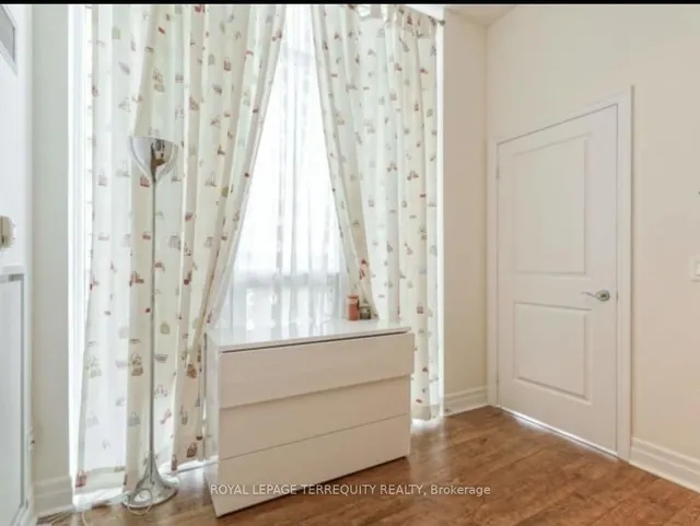 Additional image 11 of 58 Marine Parade Dr Unit 403
