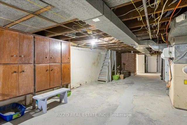 Additional image 26 of 196 Claremont St