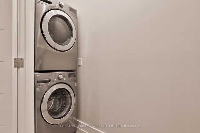 Additional image 34 of 176 Lawrence Ave