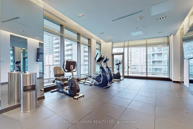 房产图片 19 - 多伦多杨格街2221号313单元