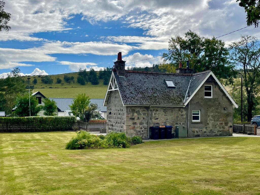 Additional image 2 of Glenkindie, Alford, AB33