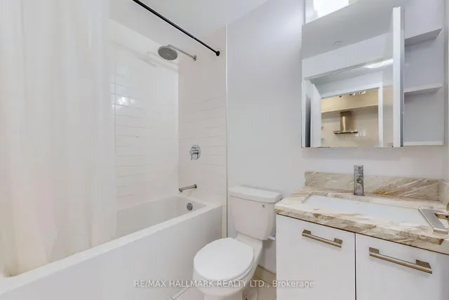 房产图片 11 - 多伦多杨格街2221号313单元