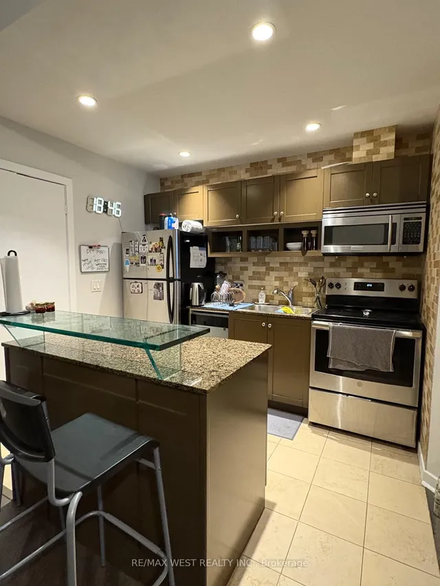 Additional image 5 of 218 Queens Quay Unit 2204