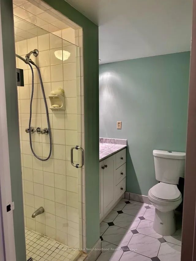 Additional image 23 of 20 Dean Park Rd Unit 611