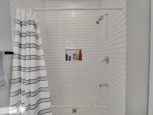 Additional image 28 of 640 Florencedale Cres