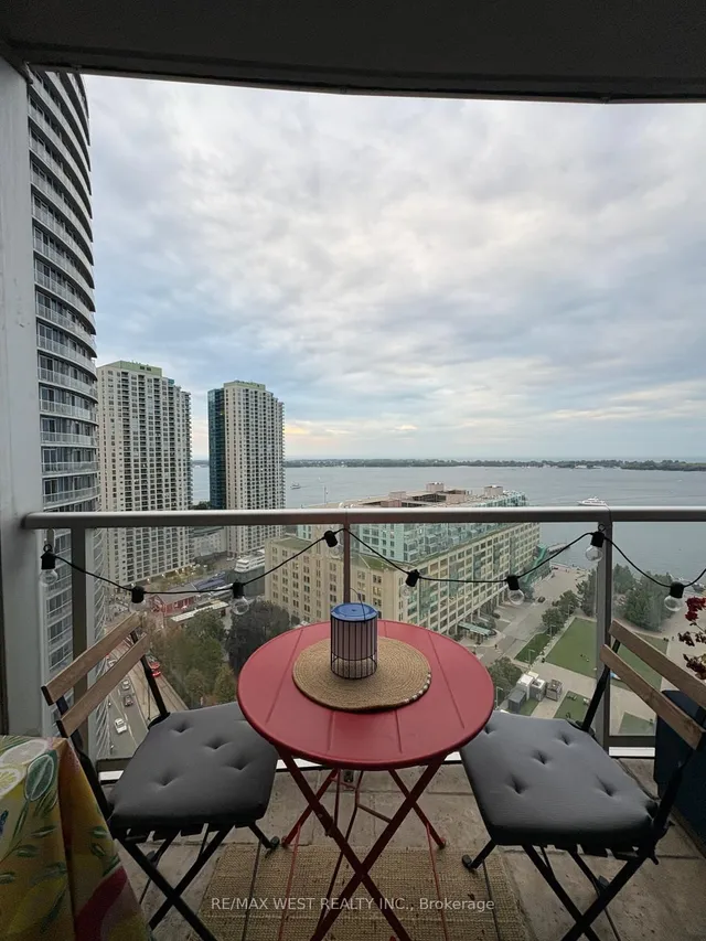 Additional image 16 of 218 Queens Quay Unit 2204