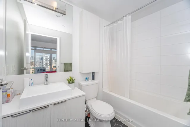 Additional image 22 of 68 Shuter St Unit 2310