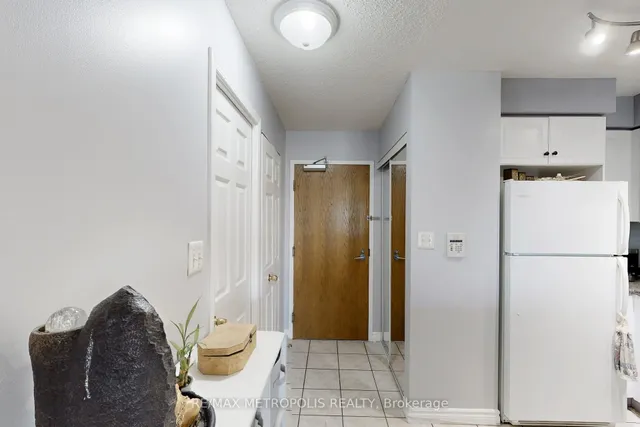 Additional image 33 of 7 Lorraine Dr Unit 2201